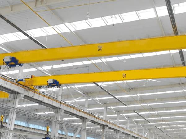 單梁行車控制電路中的溫度保護機制如何防止過熱損壞？