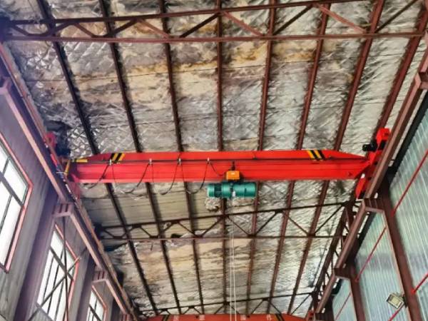 如何根據(jù)起重機(jī)型號(hào)選擇合適的遙控器及其接線方式？