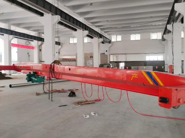 單梁行車接線圖更新后，如何確?，F(xiàn)場(chǎng)操作人員知曉？接線圖更新與操作人員培訓(xùn)策略